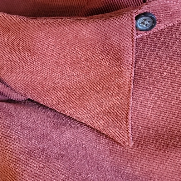 Covington Men's Button Up Corderoy Size Medium - Picture 3 of 4
